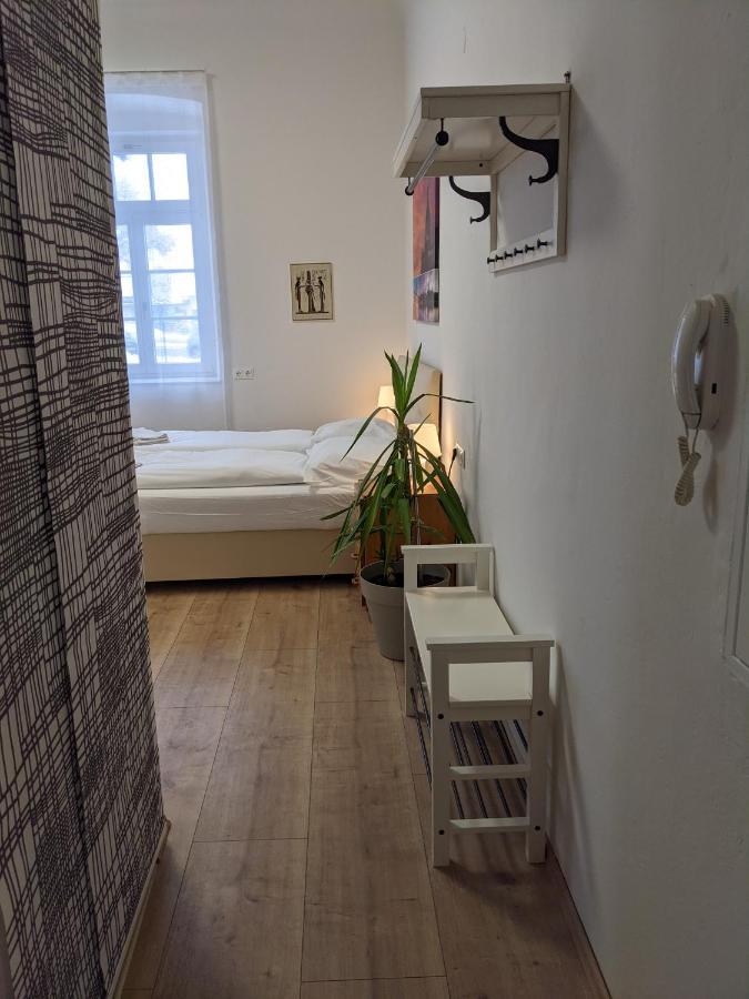 007 Messe Apartment Madrid 30m² Klagenfurt am Woerthersee Esterno foto